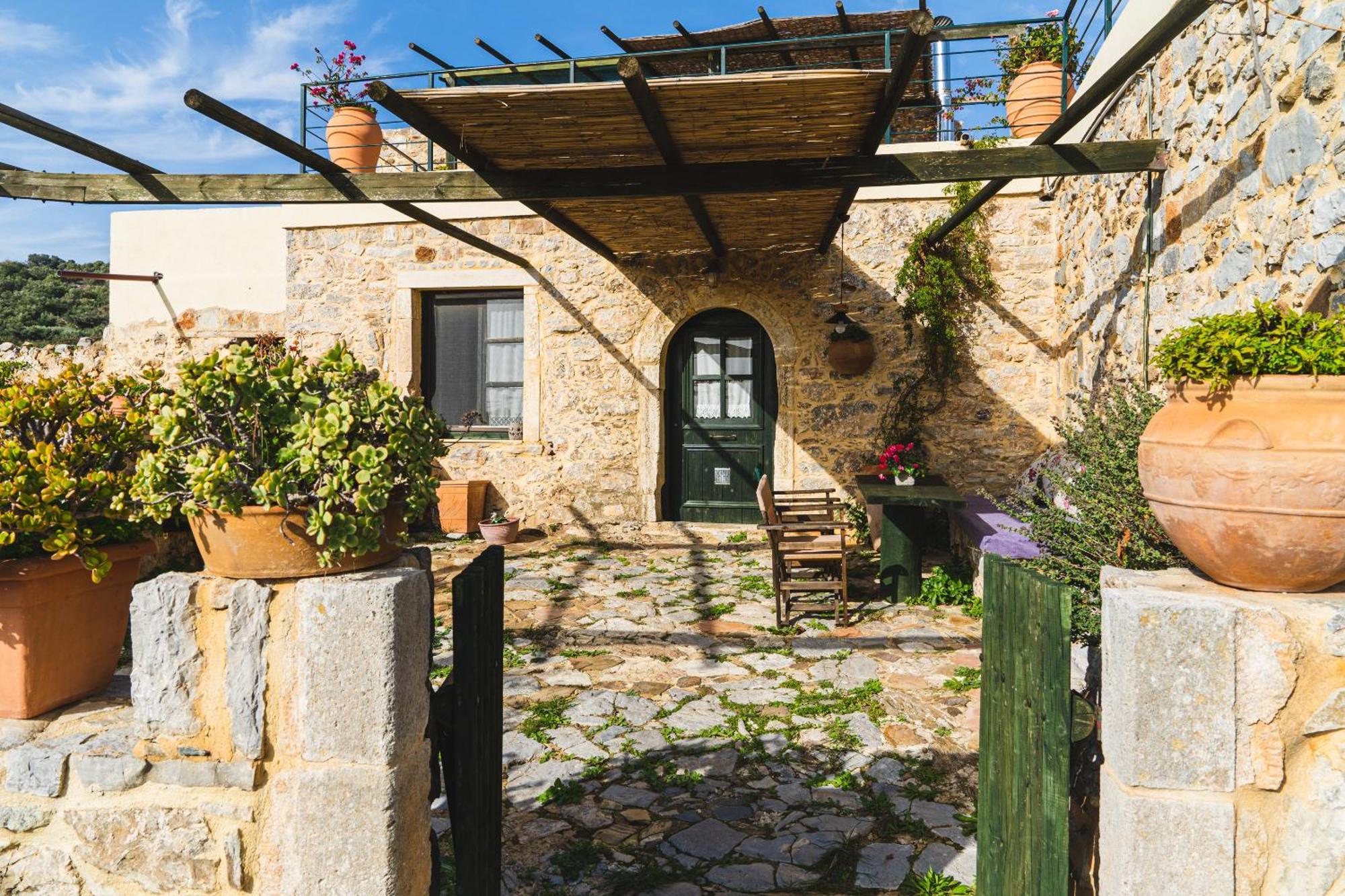 Orgon Farm Traditional Houses Apostoli Bagian luar foto