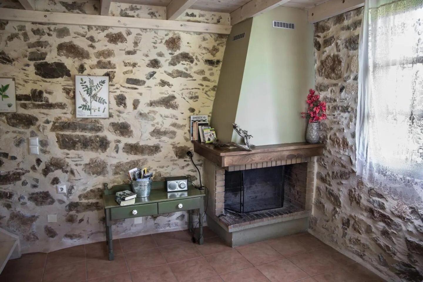 Orgon Farm Traditional Houses Apostoli Bagian luar foto